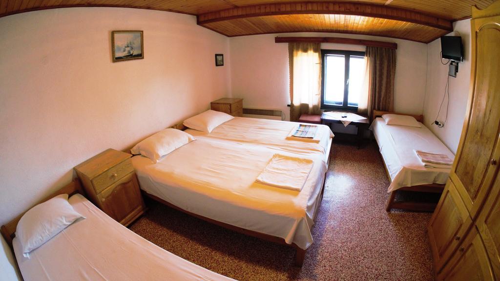 Hotel Atanasovi House Škorpilovci Exteriér fotografie